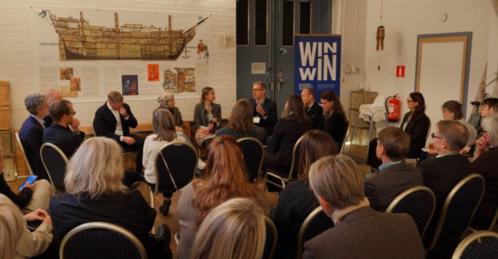 Overview of the audience and panelists